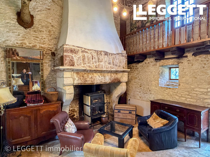 Image No.5-6 Bed House for sale