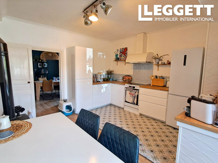 Image No.3-4 Bed House for sale