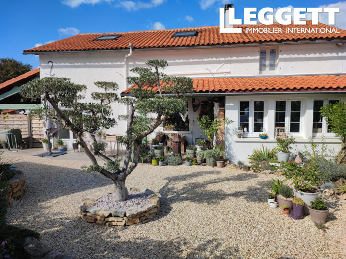 Image No.3-4 Bed House for sale