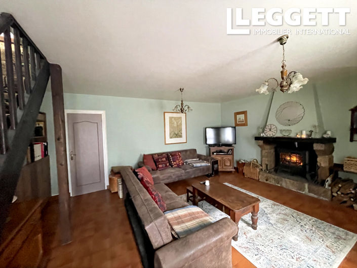 Image No.7-3 Bed House for sale