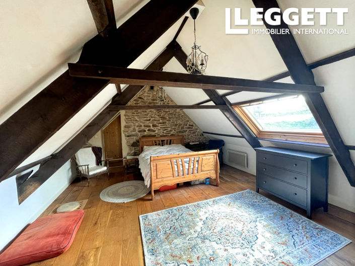 Image No.8-3 Bed House for sale