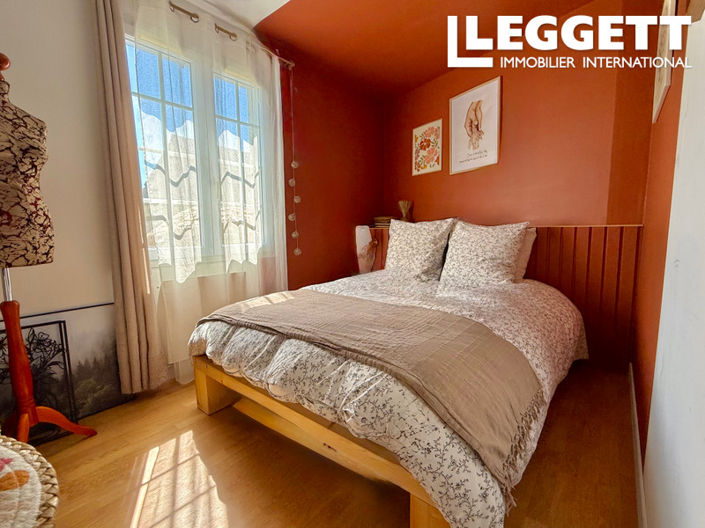 Image No.5-3 Bed House for sale