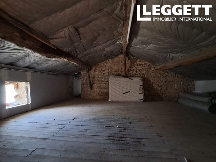 Image No.9-2 Bed House for sale