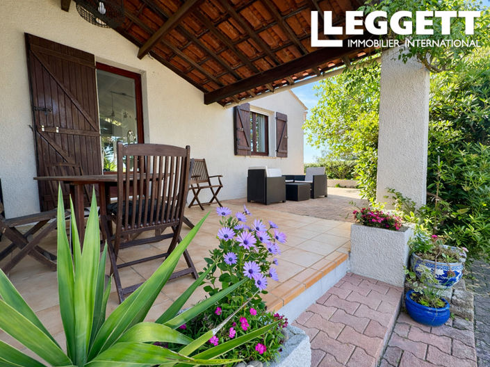 Image No.2-4 Bed House for sale