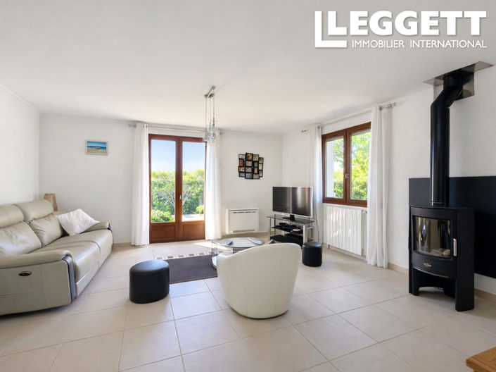 Image No.4-4 Bed House for sale