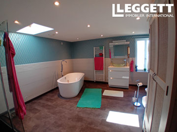 ahr0chm6ly9jzg4uagvzdglhlmltbw8vaw1hz2uvvevom