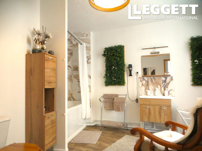 Image No.6-1 Bed House for sale