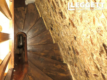 ahr0chm6ly9jzg4uagvzdglhlmltbw8vaw1hz2uvvevom