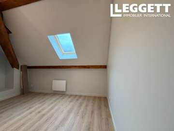 ahr0chm6ly9jzg4uagvzdglhlmltbw8vaw1hz2uvvevom