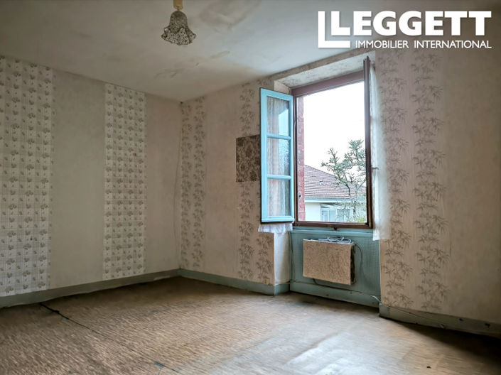 Image No.6-2 Bed House for sale