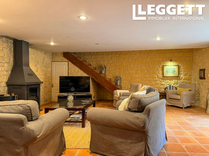 Image No.6-3 Bed House for sale