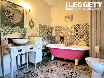 ahr0chm6ly9jzg4uagvzdglhlmltbw8vaw1hz2uvvevom