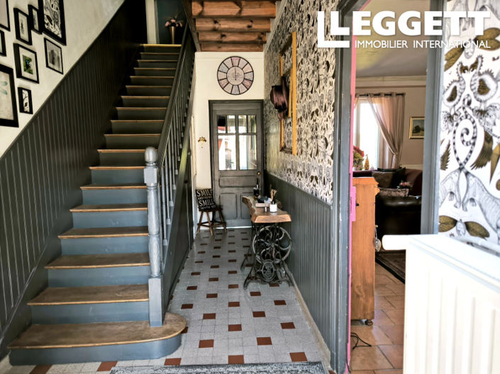 Image No.7-3 Bed House for sale