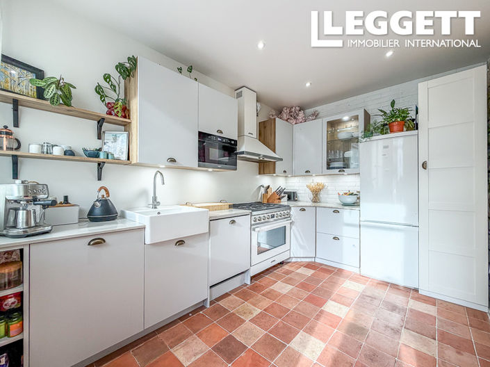 Image No.4-4 Bed House for sale