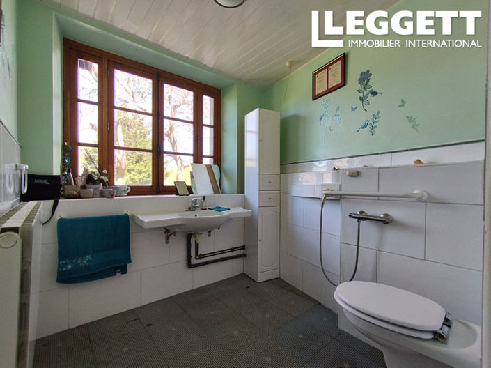 Image No.9-3 Bed House for sale