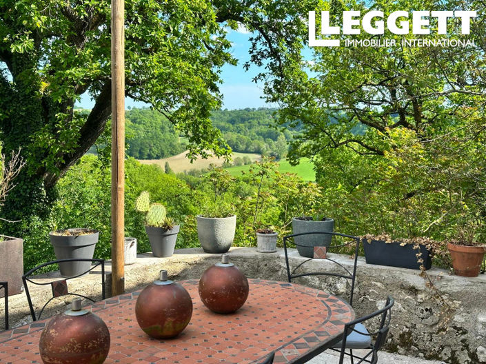 Image No.10-5 Bed House for sale