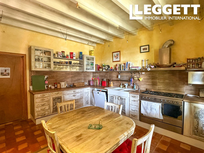 Image No.9-4 Bed House for sale