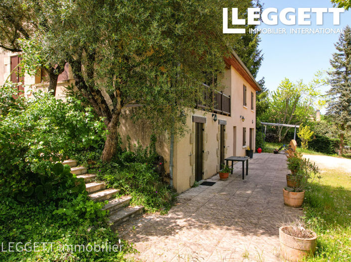 Image No.2-5 Bed House for sale