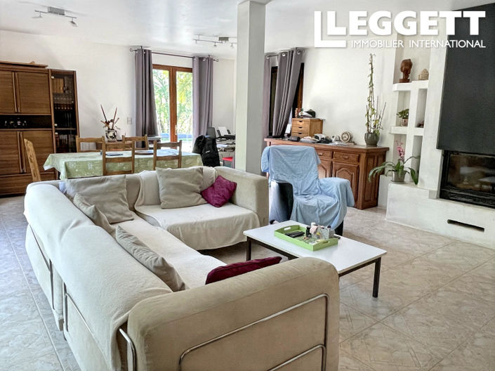 Image No.4-3 Bed House for sale