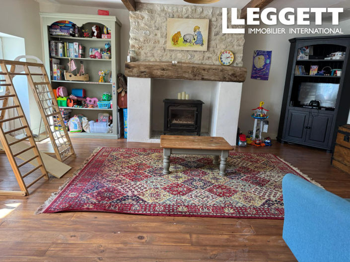 Image No.6-4 Bed House for sale