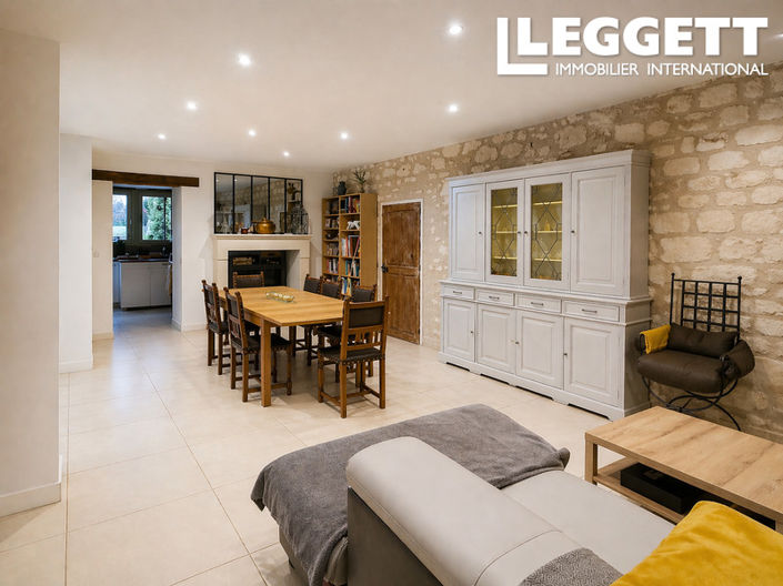 Image No.2-9 Bed House for sale