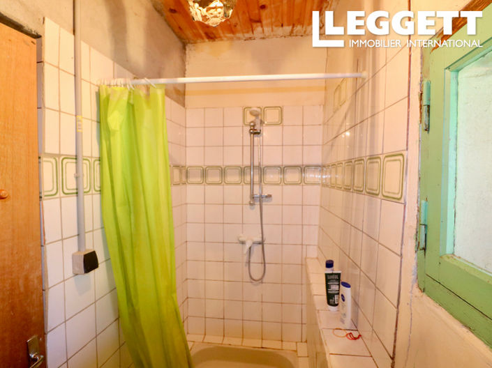 Image No.10-1 Bed House for sale