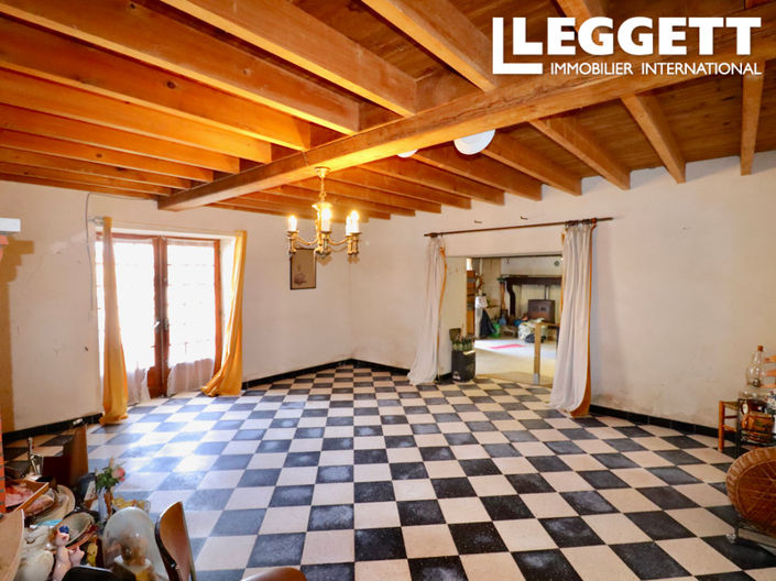 Image No.9-1 Bed House for sale