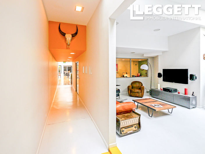 Image No.3-Commercial for sale