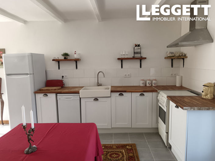 Image No.5-2 Bed House for sale