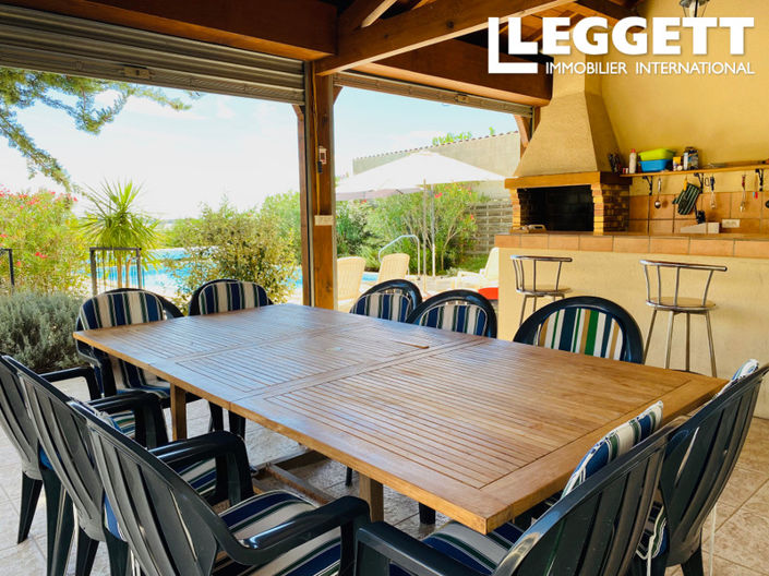 Image No.7-5 Bed House for sale