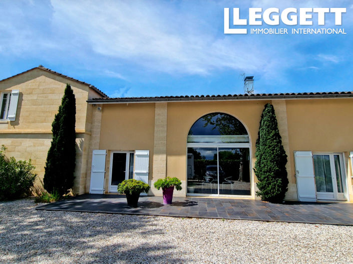 Image No.9-5 Bed House for sale