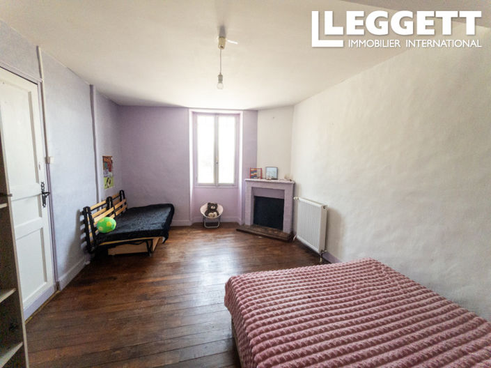 Image No.5-4 Bed House for sale