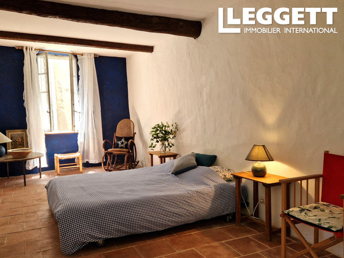 Image No.9-4 Bed House for sale