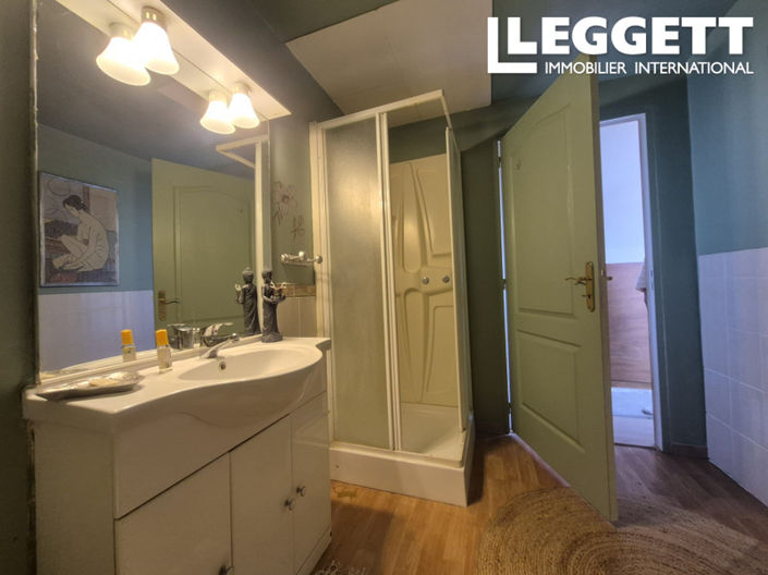 Image No.10-Maison de 9 chambres à vendre à Lohuec