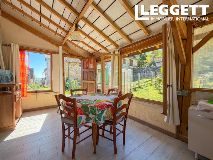 Image No.8-3 Bed House for sale