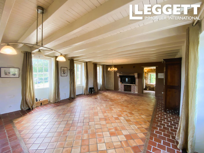 Image No.2-7 Bed House for sale