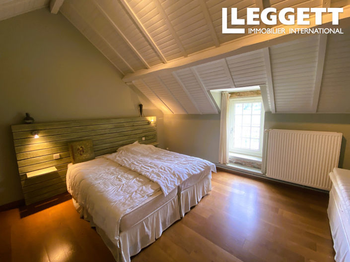 Image No.4-7 Bed House for sale