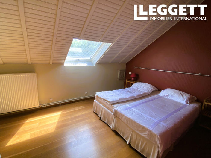 Image No.6-7 Bed House for sale