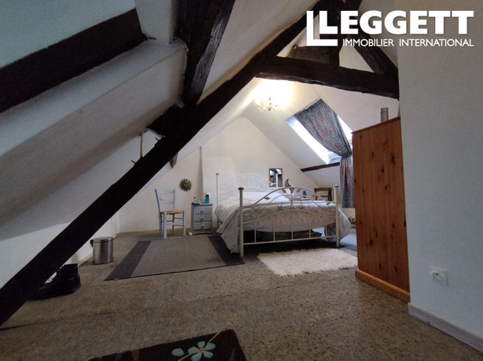 Image No.4-2 Bed House for sale