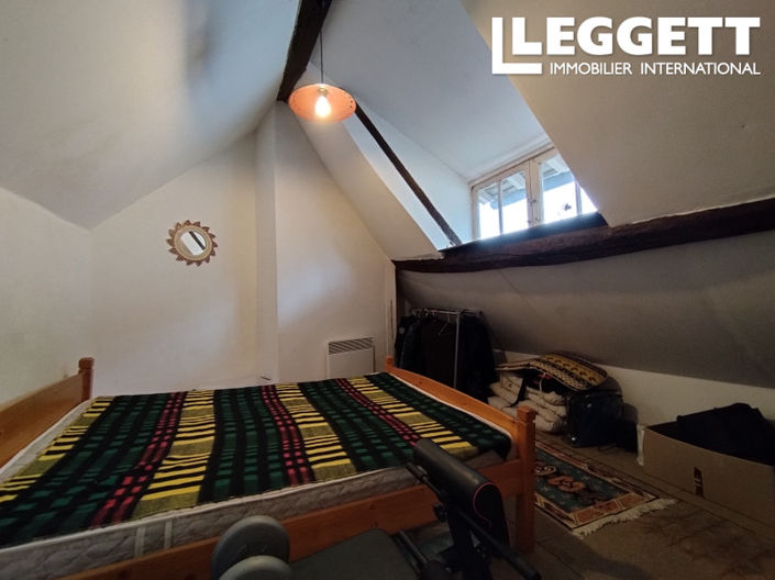 Image No.6-2 Bed House for sale