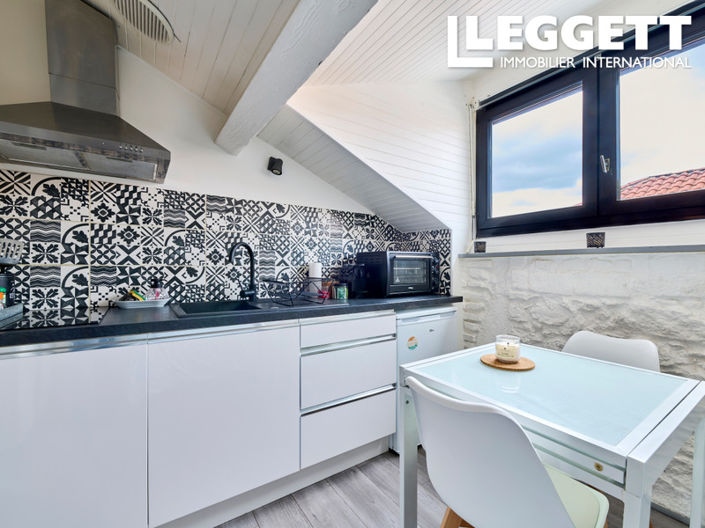 Image No.5-Apartment for sale