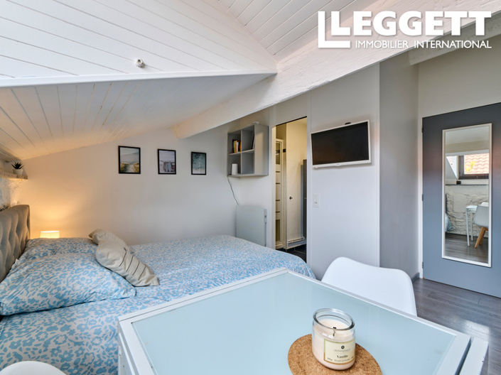 Image No.8-Apartment for sale