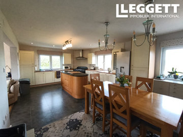 ahr0chm6ly9jzg4uagvzdglhlmltbw8vaw1hz2uvvevom