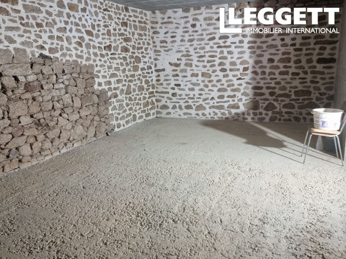 Image No.6-Bar for sale