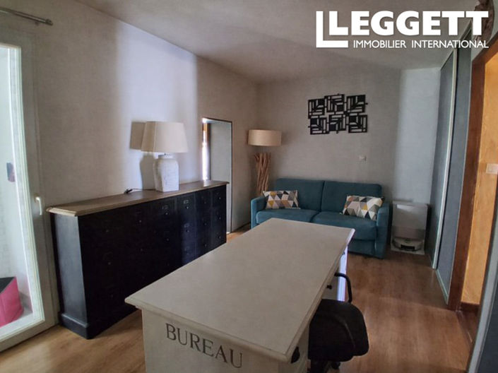 Image No.10-4 Bed House for sale