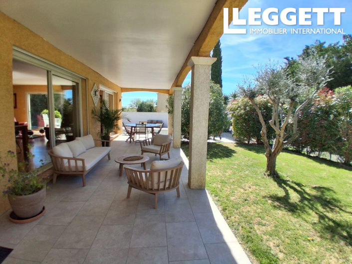 Image No.3-4 Bed House for sale