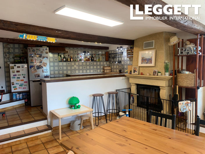 Image No.4-2 Bed House for sale