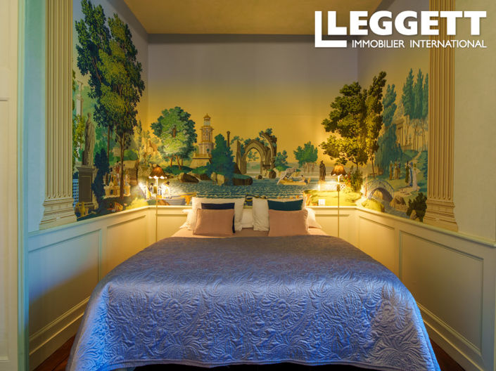 Image No.5-5 Bed House for sale