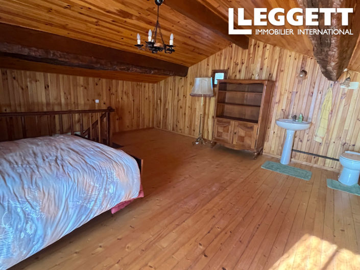 Image No.6-1 Bed House for sale