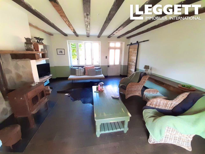 Image No.6-2 Bed House for sale